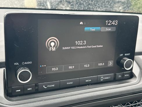 Used 2023 Honda Accord EX image 17