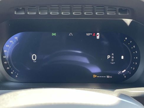 New 2026 Volvo XC90 B6 Plus w/ Protection Package Premier image 17