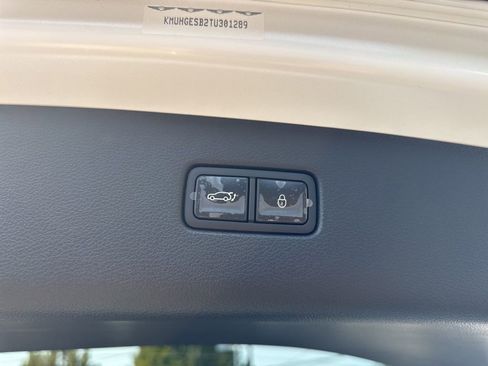 New 2026 Genesis GV80 2.5T Select image 16