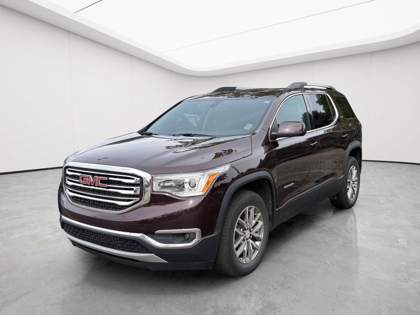 Used 2017 GMC Acadia SLE AWD/4WD image 3