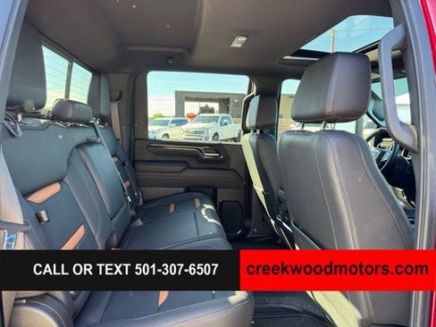 Used 2024 GMC Sierra 2500 AT4 w/ AT4 Premium Plus Package AWD/4WD image 13