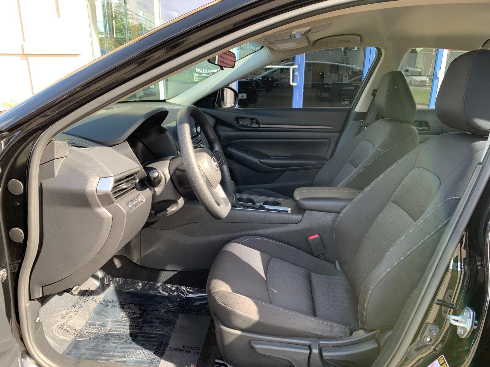 Used 2023 Nissan Altima 2.5 S FWD image 8