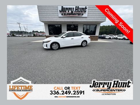 Used 2024 Nissan Sentra S FWD image 1