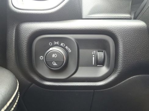 Certified 2026 RAM 2500 Big Horn AWD/4WD image 12
