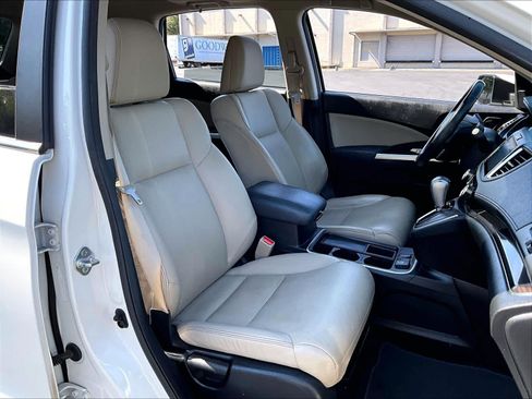 Used 2015 Honda CR-V Touring image 10