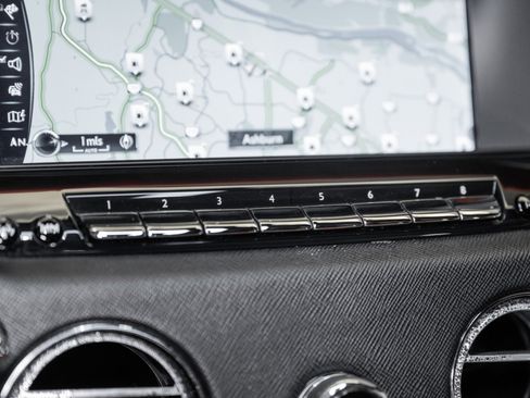 Used 2022 Rolls-Royce Cullinan w/ Dark Exterior Package image 42