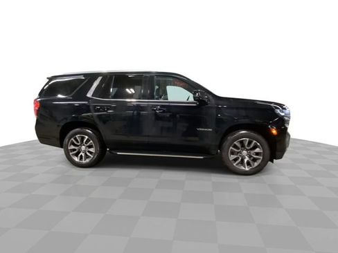 Used 2021 Chevrolet Tahoe LT w/ LT Signature Package image 3