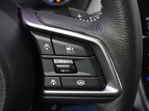 Certified 2025 Subaru Outback Limited AWD/4WD image 35