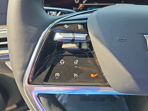 New 2026 Cadillac Escalade IQ Sport 1 w/ LPO, ONYX Package image 19