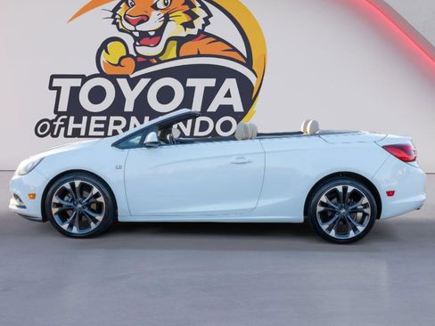 Used 2016 Buick Cascada Premium image 8
