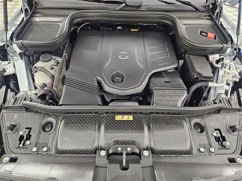 Certified 2025 Mercedes-Benz GLS 450 4MATIC image 14