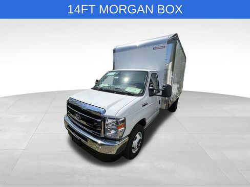 New 2027 Ford E-350 and Econoline 350 Super Duty w/ Driver's Safety Package RWD image 1
