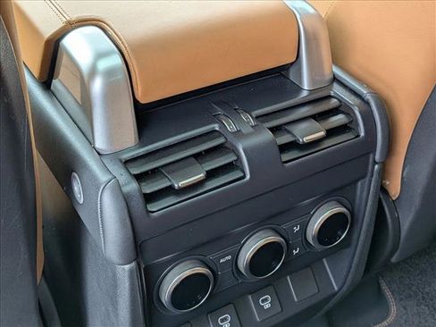 Used 2024 Land Rover Defender 130 S image 18