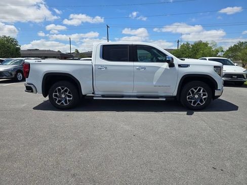 New 2026 GMC Sierra 1500 SLT AWD/4WD image 4