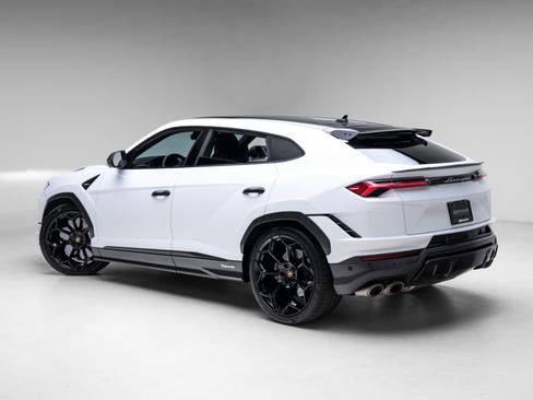 Used 2024 Lamborghini Urus Performante image 54