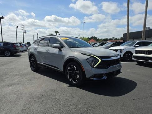 Used 2023 Kia Sportage SX image 16