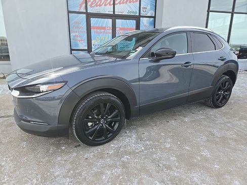 Used 2025 MAZDA CX-30 AWD 2.5 S w/ Preferred Package image 3