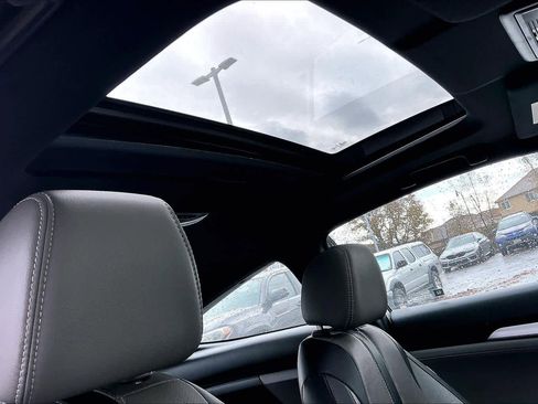 Used 2017 Honda Civic EX-L image 23