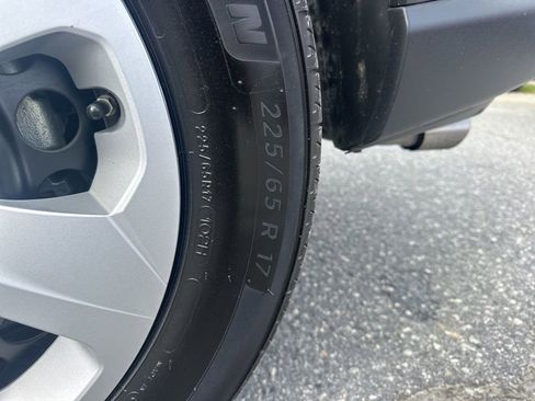 Used 2025 Toyota RAV4 LE image 27