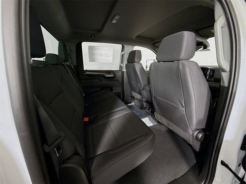 New 2026 GMC Sierra 2500 SLE w/ SLE Value Package; image 19