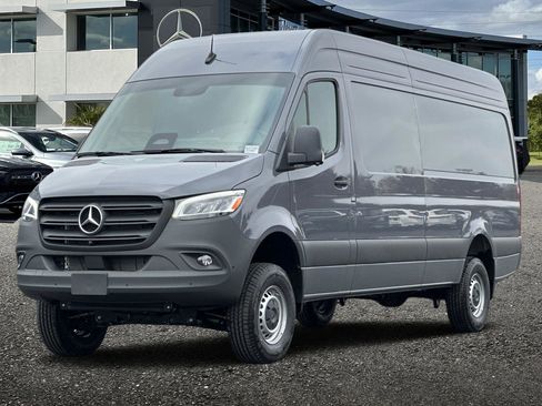 New 2026 Mercedes-Benz Sprinter 2500 image 8