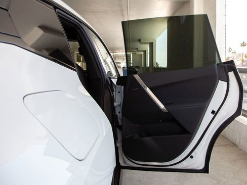 Used 2026 BMW iX xDrive45 w/ Premium Package image 24