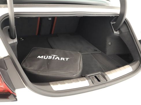 Used 2024 Audi e-tron GT Prestige image 29