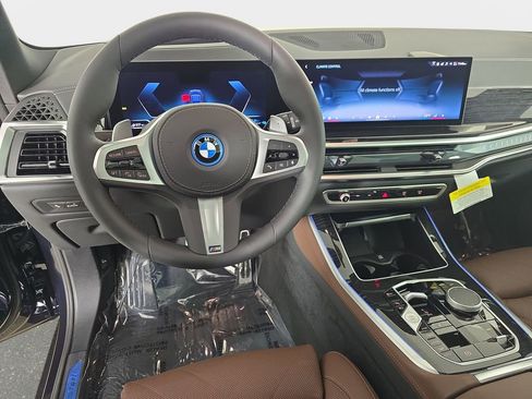 New 2026 BMW X5 xDrive50e AWD/4WD image 16
