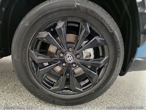 Used 2023 Toyota RAV4 SE w/ Convenience Package AWD/4WD image 15