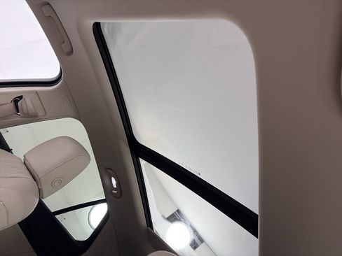 Certified 2023 Buick Envision Avenir image 19