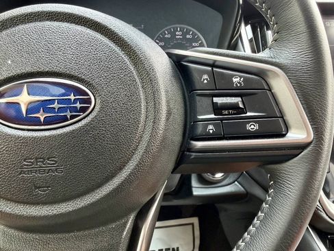 Used 2025 Subaru Outback Premium AWD/4WD image 39