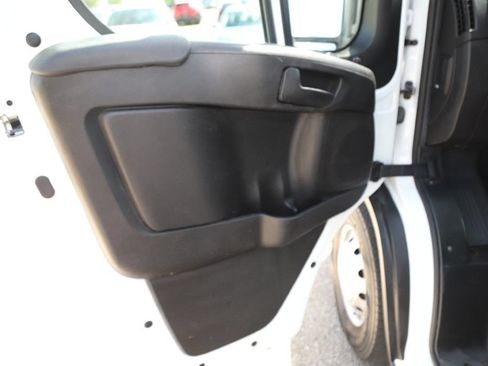 Used 2023 RAM ProMaster 2500 FWD image 21