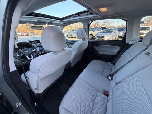 Used 2018 Subaru Forester 2.5i Premium w/ All-Weather Package image 30