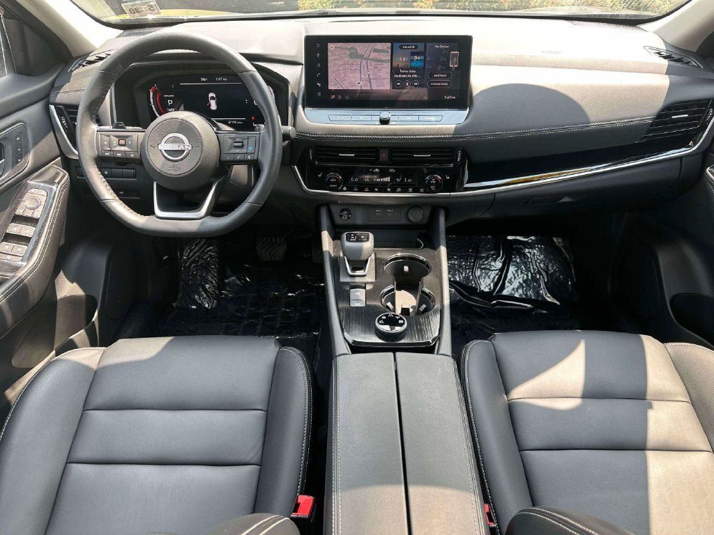 Used 2024 Nissan Rogue SL w/ SL Premium Package AWD/4WD image 13