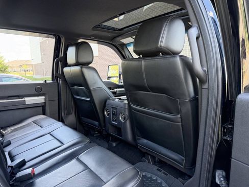 Used 2016 Ford F350 Lariat AWD/4WD image 29
