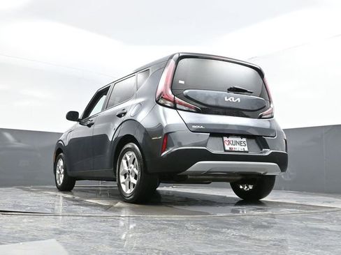 Used 2024 Kia Soul LX w/ LX Technology Package image 42