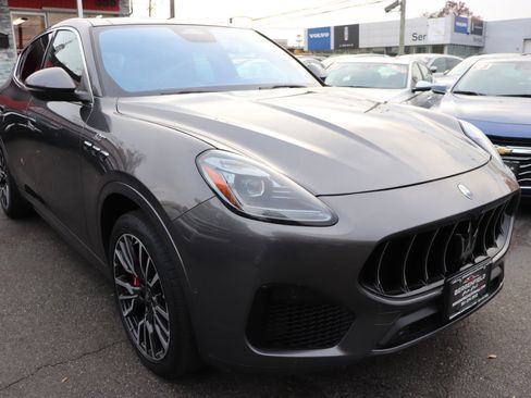 Used 2023 Maserati Grecale GT image 7
