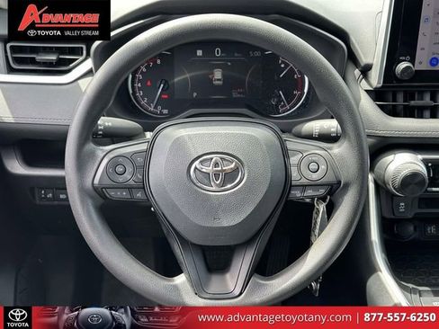 Certified 2024 Toyota RAV4 LE AWD/4WD image 18