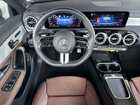 Used 2026 Mercedes-Benz CLA 250 4MATIC image 15