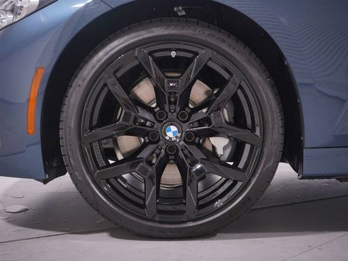 New 2026 BMW 330i Sedan w/ M Sport Package image 2