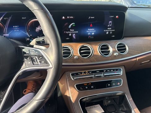 Certified 2022 Mercedes-Benz E 350 Sedan image 4