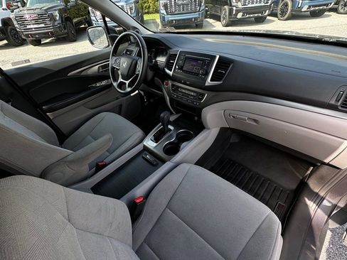 Used 2019 Honda Pilot LX image 13