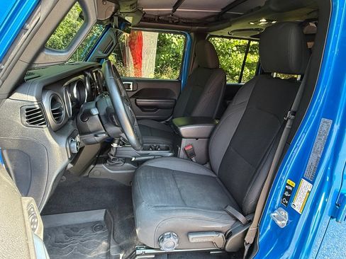 Used 2021 Jeep Wrangler Unlimited Sport AWD/4WD image 10
