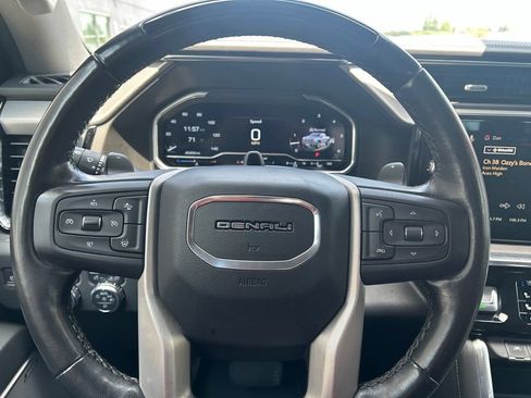 Used 2024 GMC Sierra 1500 Denali AWD/4WD image 18