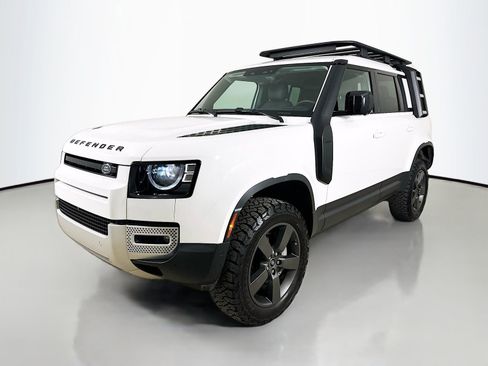 Used 2025 Land Rover Defender 110 S AWD/4WD image 1