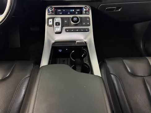 Used 2023 Hyundai Palisade Calligraphy FWD image 17