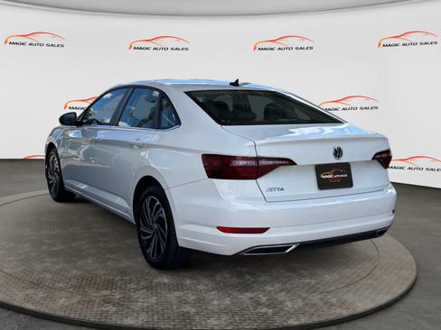 Used 2021 Volkswagen Jetta SEL Premium FWD image 8