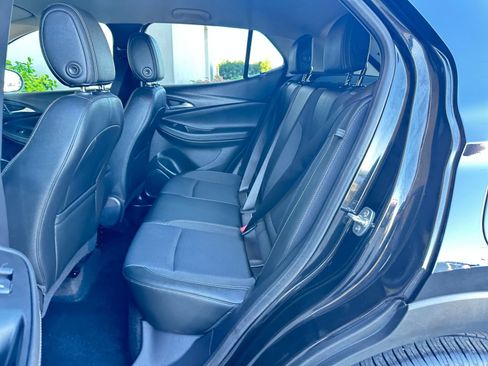 Used 2025 Buick Encore GX Preferred image 37