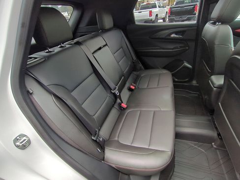 Certified 2025 Chevrolet TrailBlazer RS w/ Convenience Package image 27