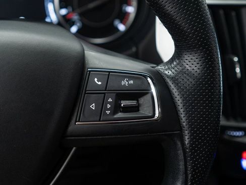 Used 2022 Maserati Levante Modena image 20